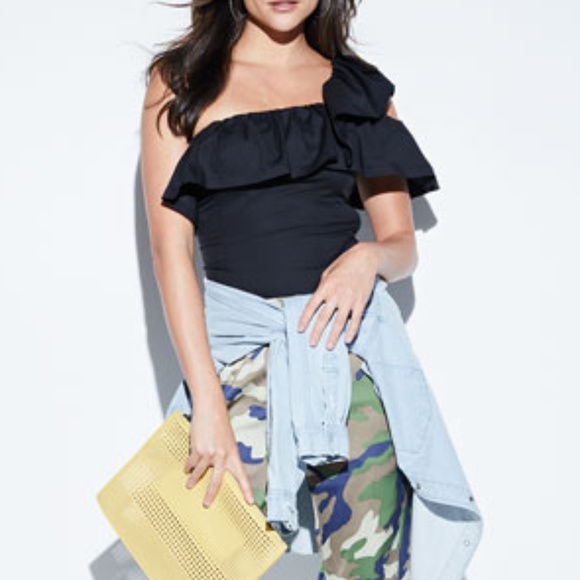 Kendall & Kylie Tops - KENDALL & KYLIE One-Shoulder Bodysuit NWT Small